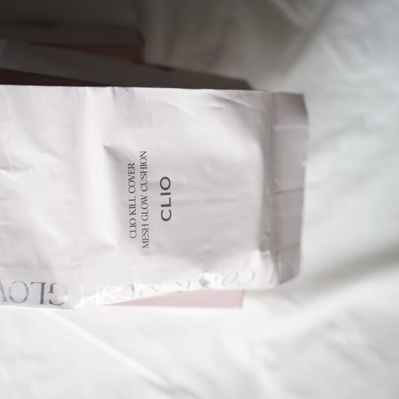 Clio Kill Cover glow mesh cushion 15g + refill - Picture 4 of 8
